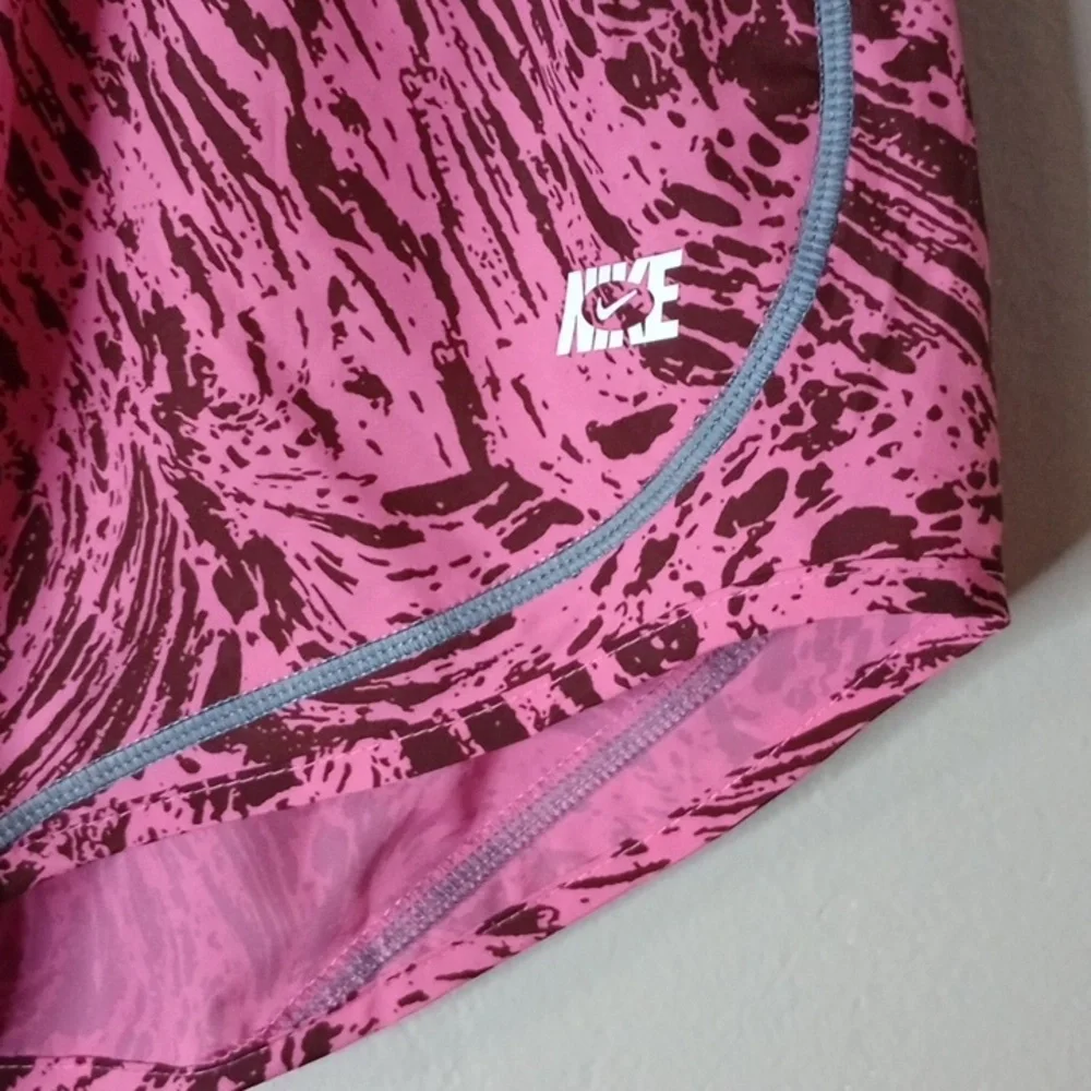 Nike Dry Fit Running Athletic Activewear Pink Shorts New With Tags Size XL - Picture 2 of 7